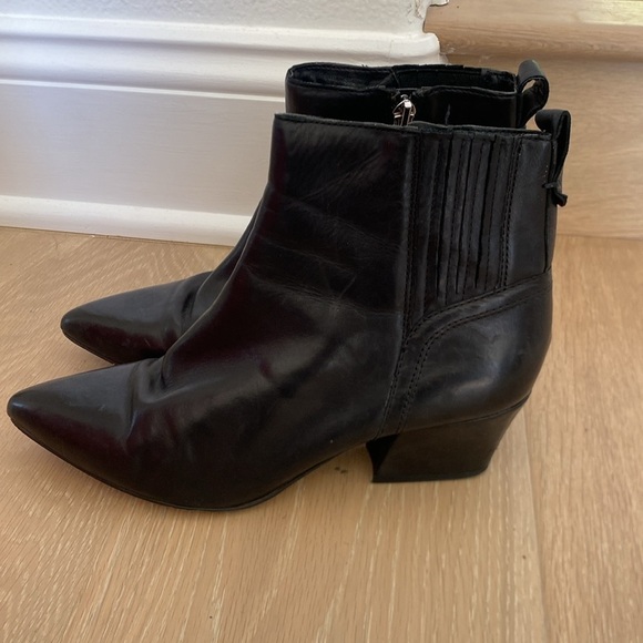 Franco Sarto black leather zip pointed Bootie 5.5 - Picture 3 of 7